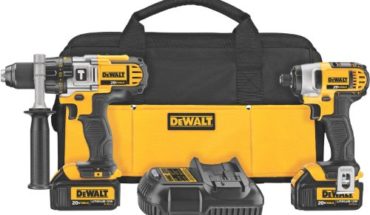 DEWALT DCK290L2 20-Volt MAX Li-Ion 3.0 Ah Hammer Drill and Impact Driver Combo Kit DEWALT DCK290L2 20-Volt MAX Li-Ion 3.0 Ah Hammer Drill and Impact Driver Combo Kit 51LzwaIMCdL 370x215