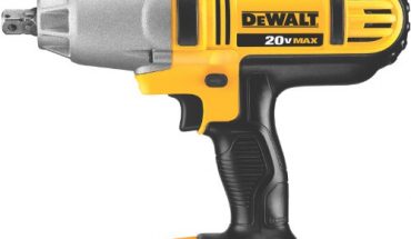 DEWALT DCF889B 20V MAX Lithium Ion 1/2&#8243; High Torque Impact Wrench (Tool Only) 417ftKCicpL 370x215